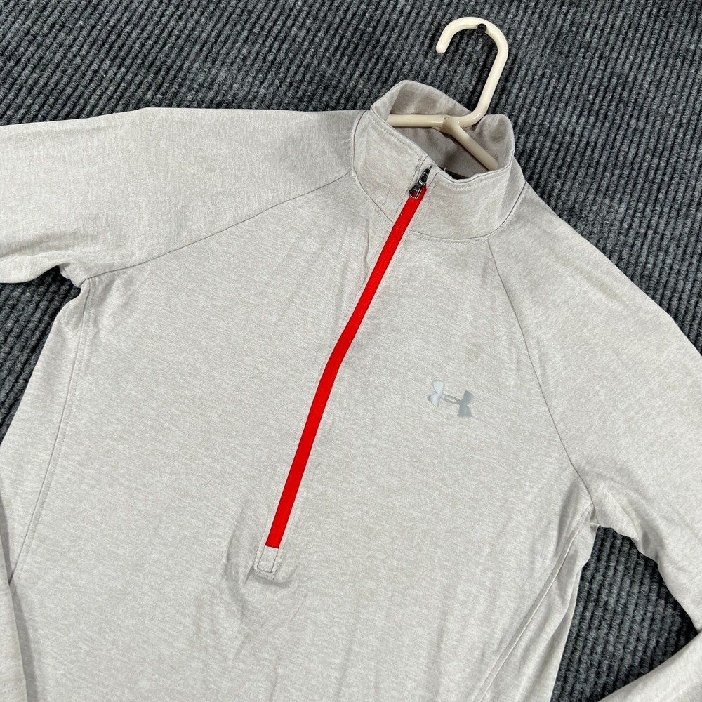 Under‎ Armour Pullover Shirt Womens Small Light Gray Long Sleeve Heatgear Loose